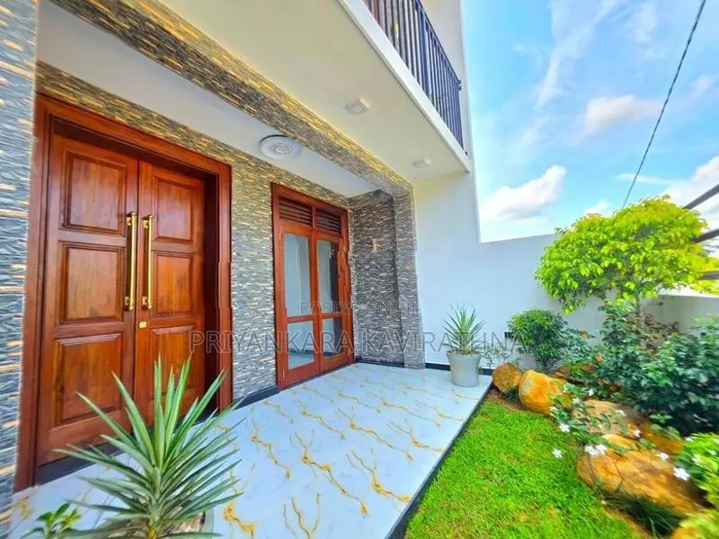 Luxury Mordern 2 Storied House For Sale - Kahatuduwa