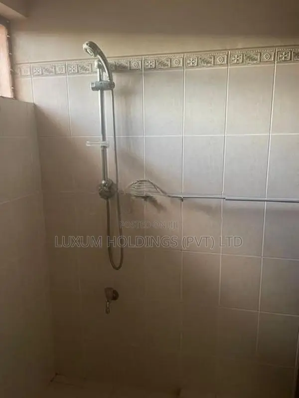 House For sale in Station Road Mount lavinia