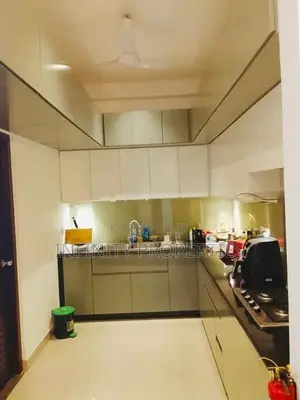 Luxury Penthouse Apartment Sale in Nawala -Naranhenpita Road Colombo 0