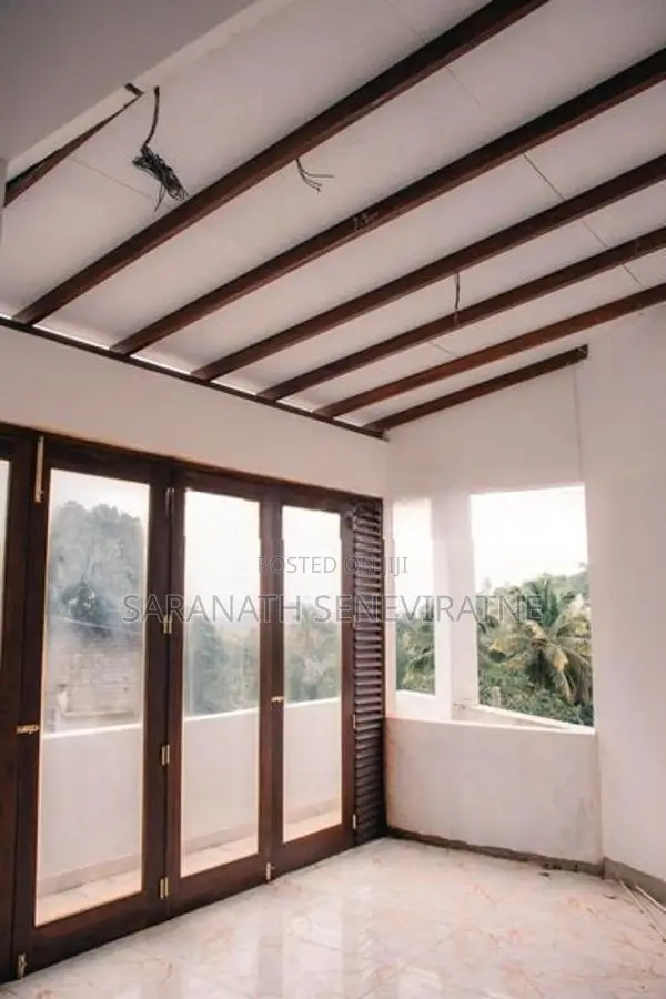 Brand New House for Sale – Bahirawakanda Path, Kandy