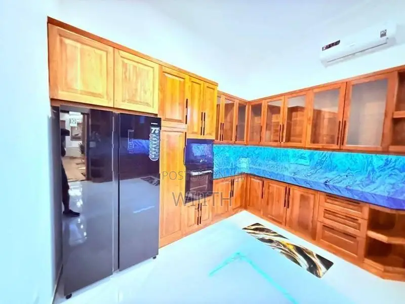 SUPAR LUXURY BRAND NEW THREE STOREY HOUSE FOR SALE IN BATTHARAMULLA