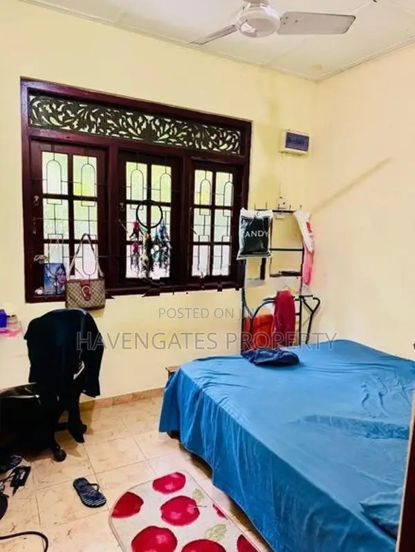 single storey house sale in Kandana