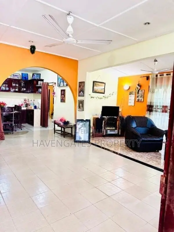single storey house sale in Kandana