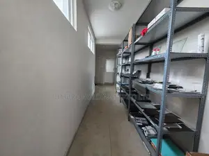 Office Space For Rent Off Duplication Road Colombo 03 - 3671U