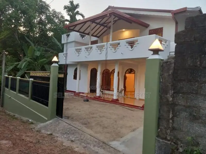 Two Story House for Sale in Meegoda