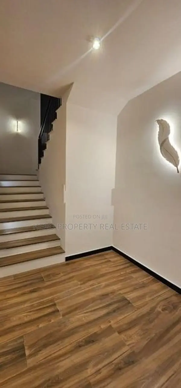 HAS200 - Modern Luxury Quality House for Sale in Piliyandala 🏠
