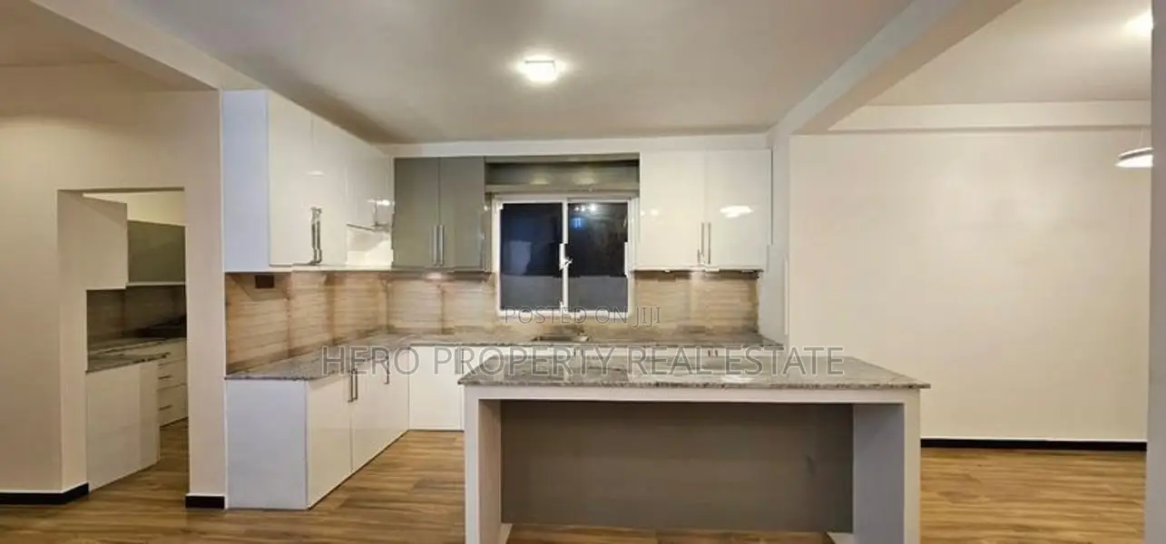 HAS200 - Modern Luxury Quality House for Sale in Piliyandala 🏠