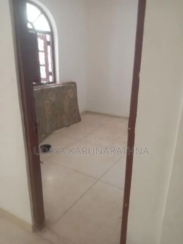 House for Sale Colombo Road, Mattakuliya