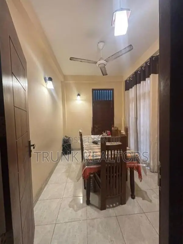 Dehiwala 05BR House For Sale (NK11404)