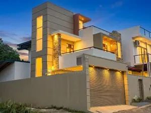 Brand New Mordern 2 Storied House in Piliyandala
