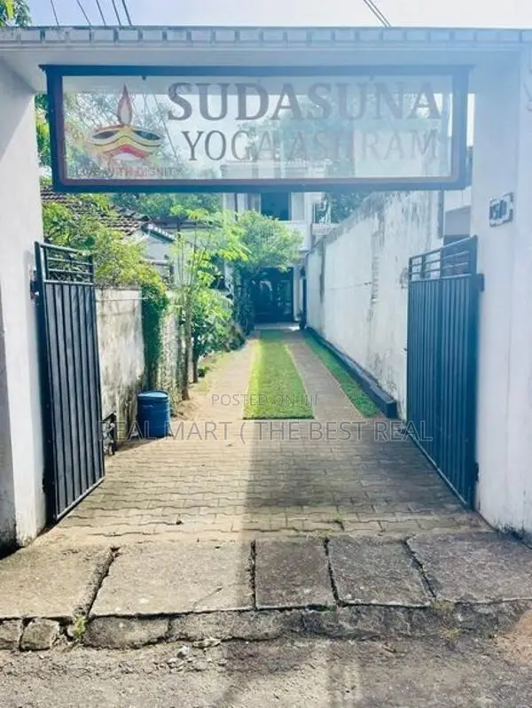 Boralesgamuwa : 2BR (11P) Residential House for Sale