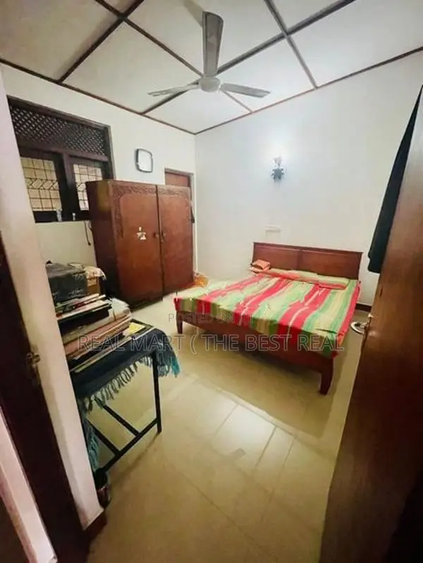 Boralesgamuwa : 2BR (11P) Residential House for Sale