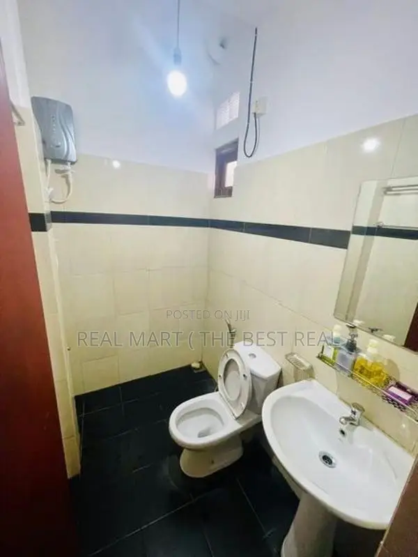 Boralesgamuwa : 2BR (11P) Residential House for Sale