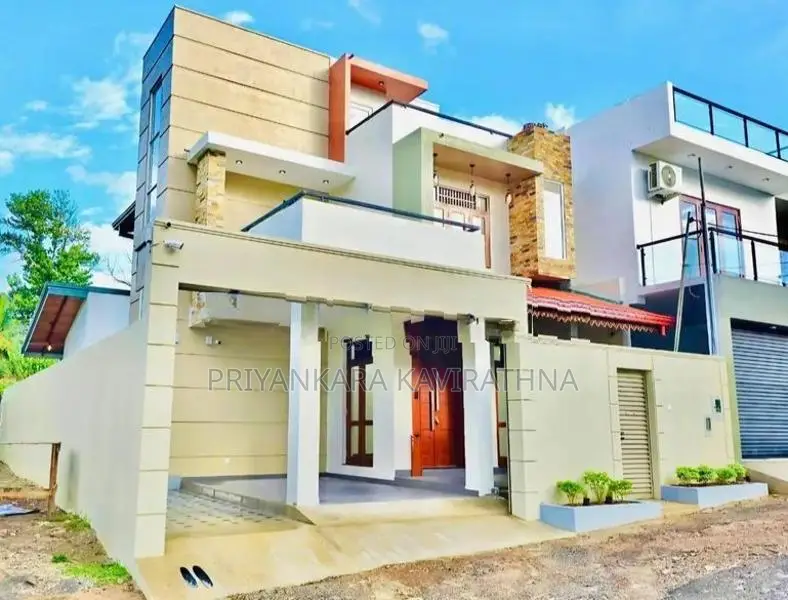 Brand New Mordern 2 Storied House in Piliyandala
