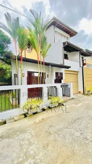 Beautiful 3 Story luxury house for sale in Matagoda,Wattala (C7-5617)