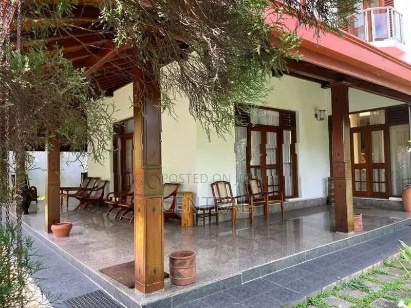 Super Valuable 3-Story House for Sale in Mabola, Wattala (C7-9003)