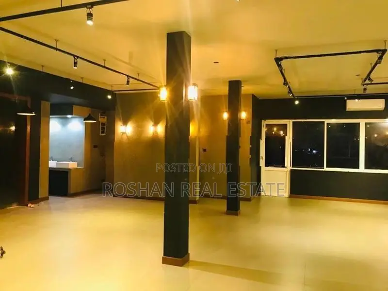 FULLY FURNISHED LUXURY HOTEL FOR RENT MOUNT LAVANIA MU2692