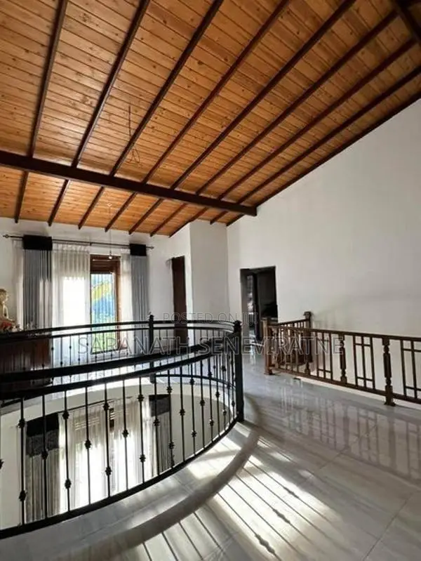 Luxury Multi-Level House for Sale – Ampitiya Road, Kandy