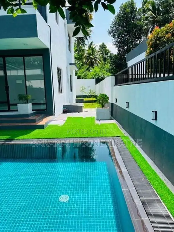 Luxury 3-Story House With Pool 4 Sale @ Arangala Scheme, Kandy Kundasa