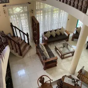Luxurious 5 Bedroom 3-Story House for Sale in Paliyawatta (C7-5614)