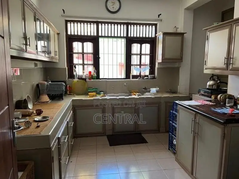 11 Bedroom House + 2 Apartments for Sale – Wattala (C7-9117)