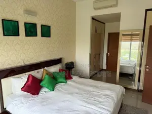FULLY FURNISHED SKY GARDEN APARTMENT FOR RENT SA2695
