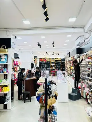 3 STORIED COMMERCIAL BUILDIND FOR RENT COLOMBO 2 AS2697
