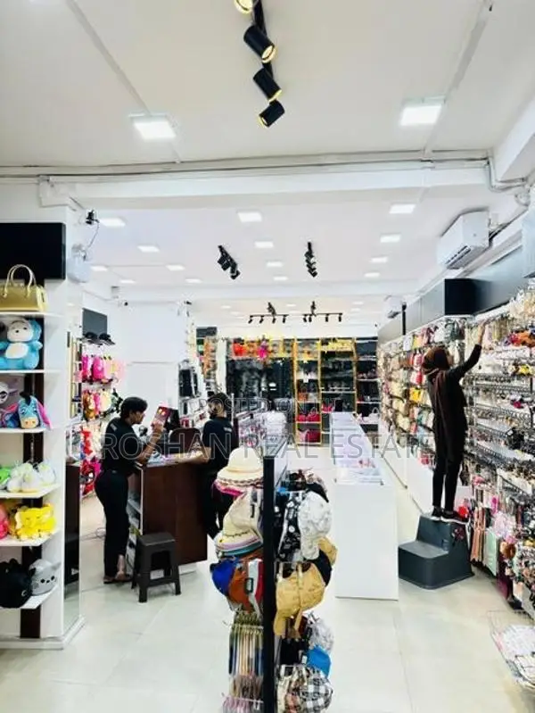 3 STORIED COMMERCIAL BUILDIND FOR RENT COLOMBO 2 AS2697