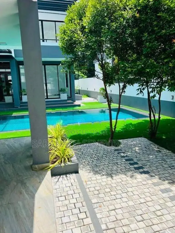 Luxury 3-Story House With Pool 4 Sale @ Arangala Scheme, Kandy Kundasa
