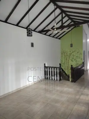 4 Bedroom House for Sale Kuda Edanda Road, Wattala (C7-8360)