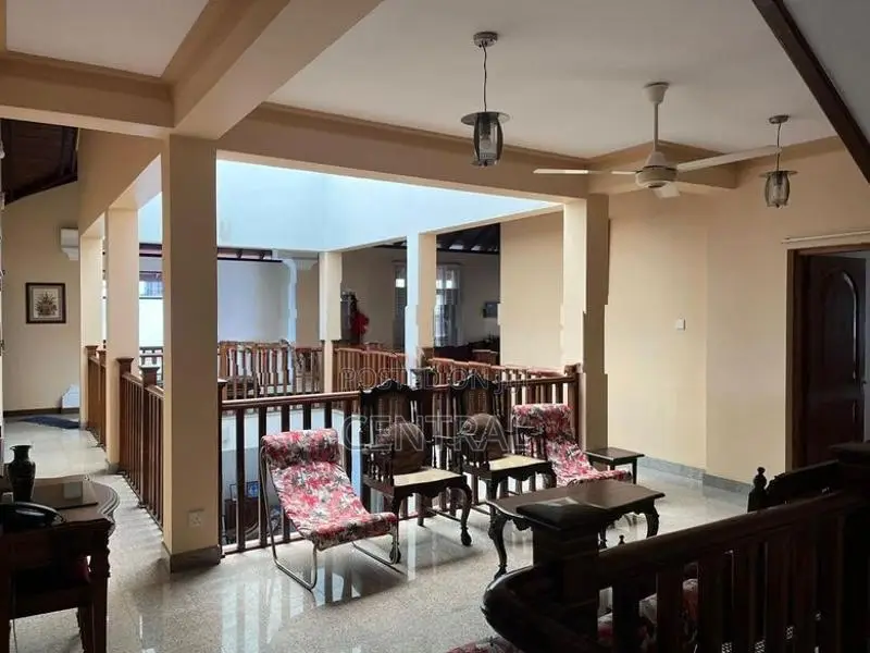 Super Valuable 3-Story House for Sale in Mabola, Wattala (C7-9003)