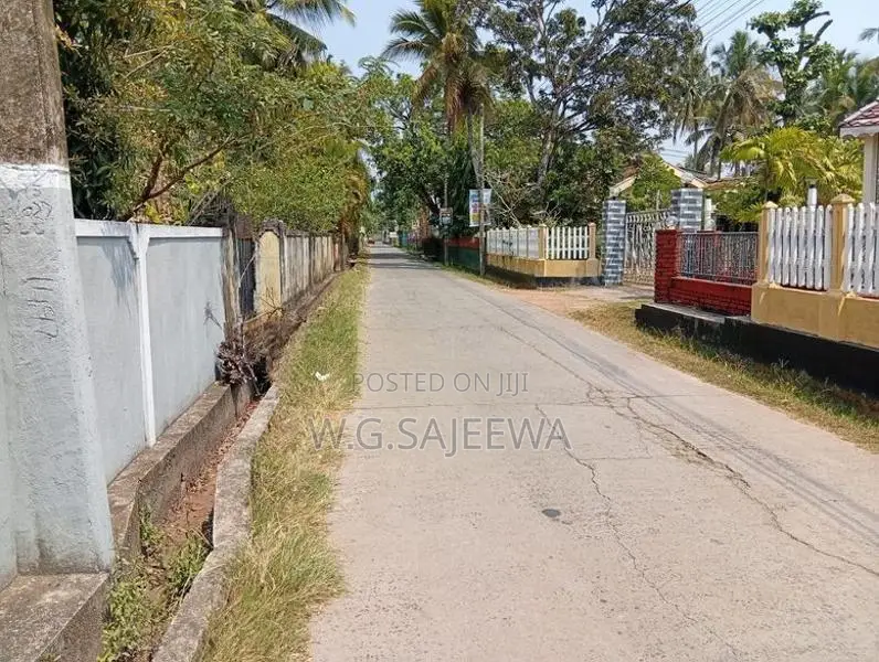 Land for Sale in Thibirigaskatuwa, Negombo