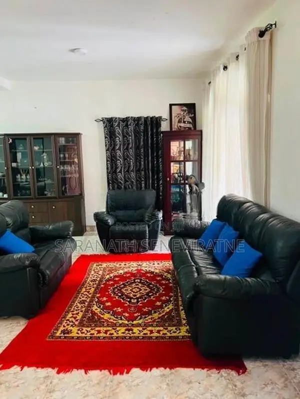 Luxury House for Sale – Pallegunnapana, Kandy - Kundasale