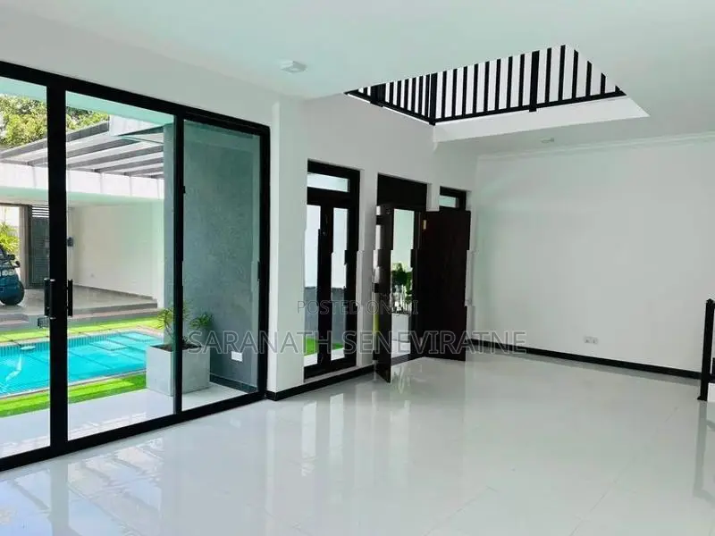 Luxury 3-Story House With Pool 4 Sale @ Arangala Scheme, Kandy Kundasa