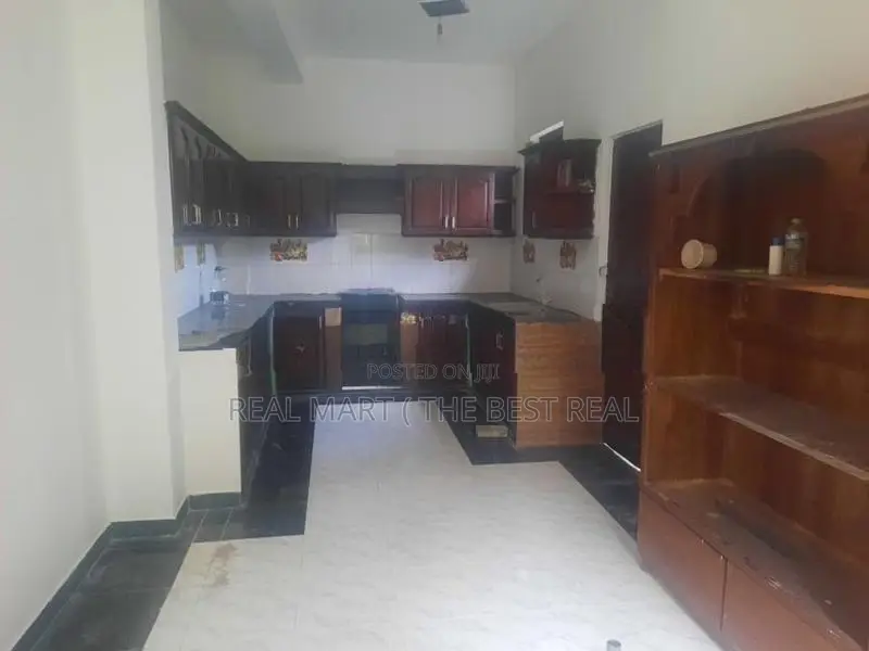 DEHIWALA : 6-BR (12.2P) LUXURY HOUSE FOR SALE at Aththidiya