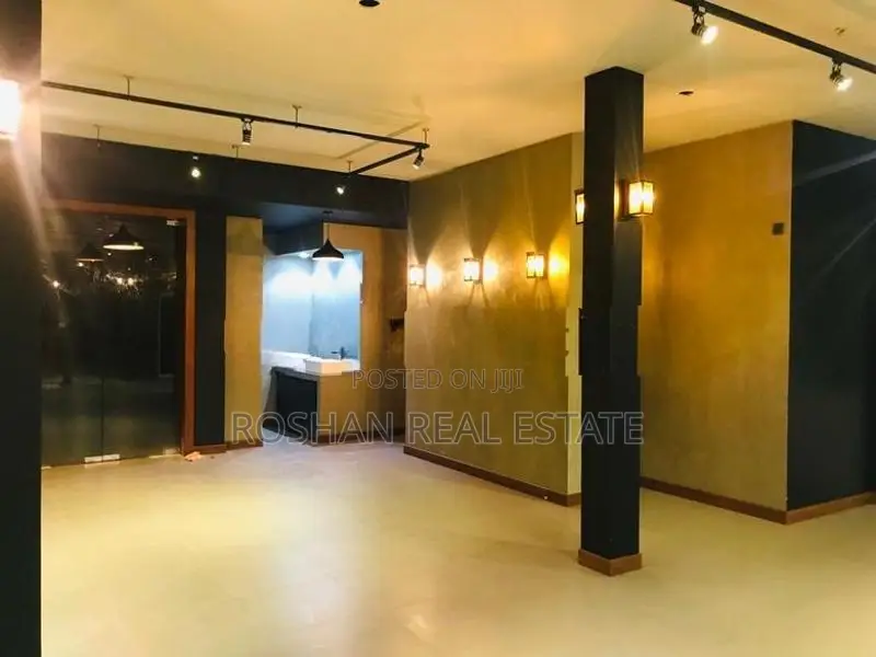 FULLY FURNISHED LUXURY HOTEL FOR RENT MOUNT LAVANIA MU2692
