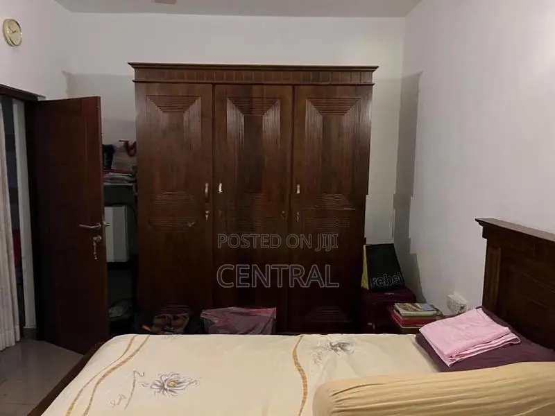 11 Bedroom House + 2 Apartments for Sale – Wattala (C7-9117)