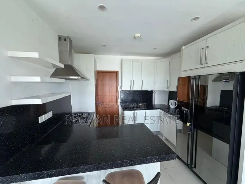 FULLY FURNISHED SKY GARDEN APARTMENT FOR RENT SA2695