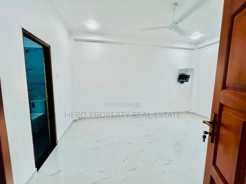 HAS208- Elegant Luxurious House for Sale in Piliyandala 🏠