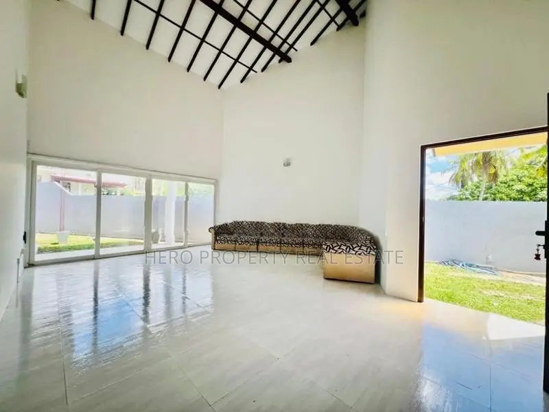Modern Quality Valuable House for Sale in Athurugiriya