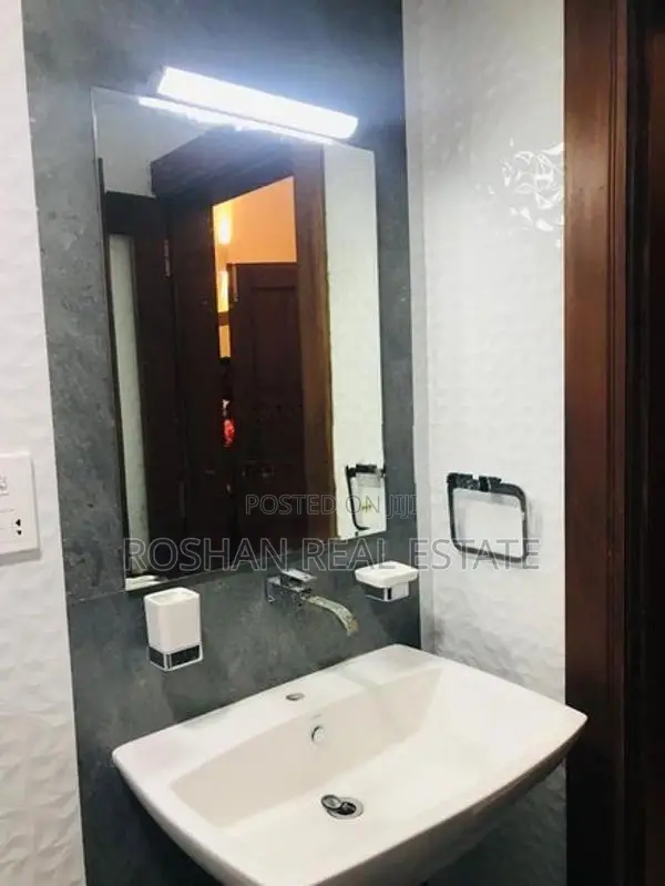 FULLY FURNISHED LUXURY HOTEL FOR RENT MOUNT LAVANIA MU2692