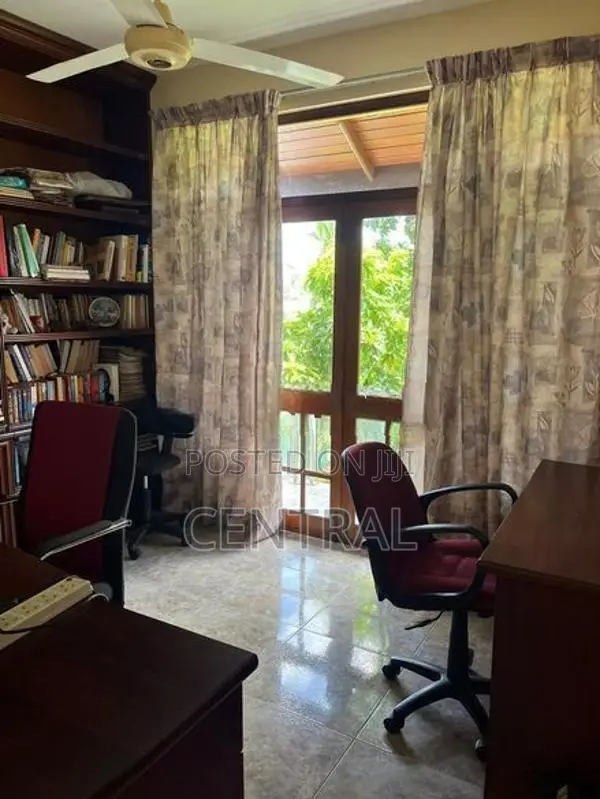 Super Valuable 3-Story House for Sale in Mabola, Wattala (C7-9003)