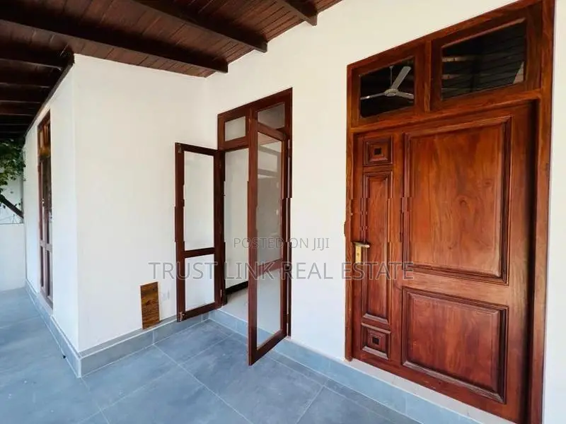 Brand New Single Storey House for Sale in Kadawatha [ref No.: 2621]