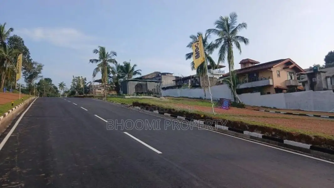 Amazing land for sale Kadawatha