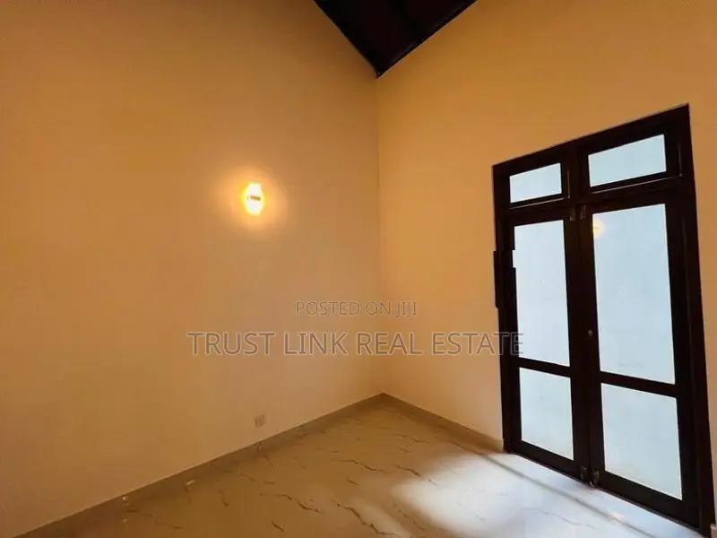 Brand New Single Storey House for Sale in Kadawatha [ref No.: 2621]