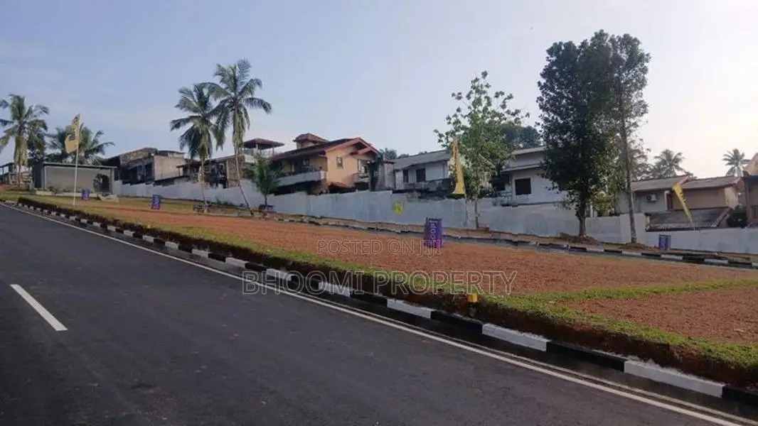 Amazing land for sale Kadawatha