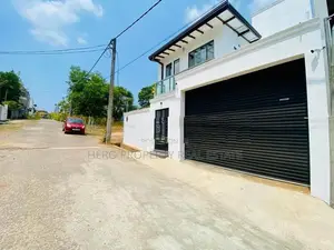 HAS207 - Modern Luxury House for Sale in Piliyandala