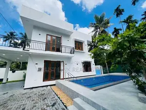 2 Storey House with Swimming Pool for Sale in Sapugaskanda