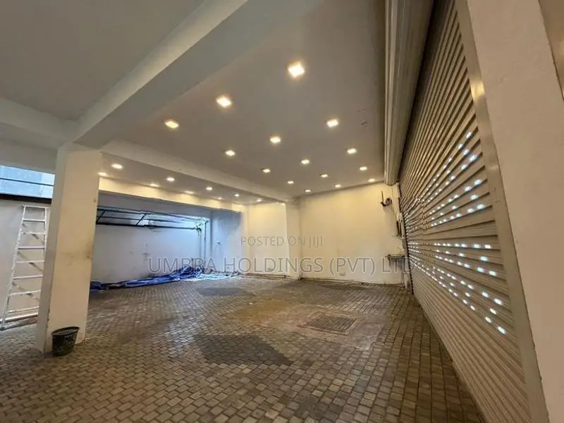 Premium Commercial Building for Rent in Colombo 08 - 3967U