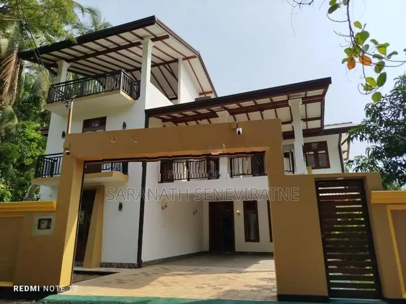 Luxury 3 Storied House For Sale in Panadura Hirana - Near Blogoda Lake
